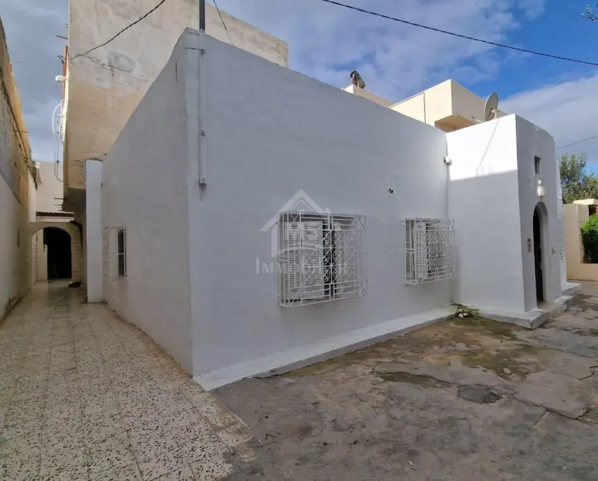 Terrain de 150 m² à hammamet nord à vendre 51355351