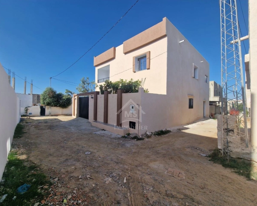 Maison s+2 à vendre à hammamet sud 51355351