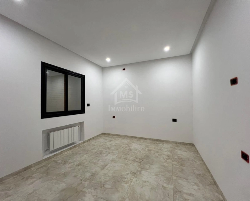 Villa s+3 toute neuve à manaret hammamet à vendre 51355351