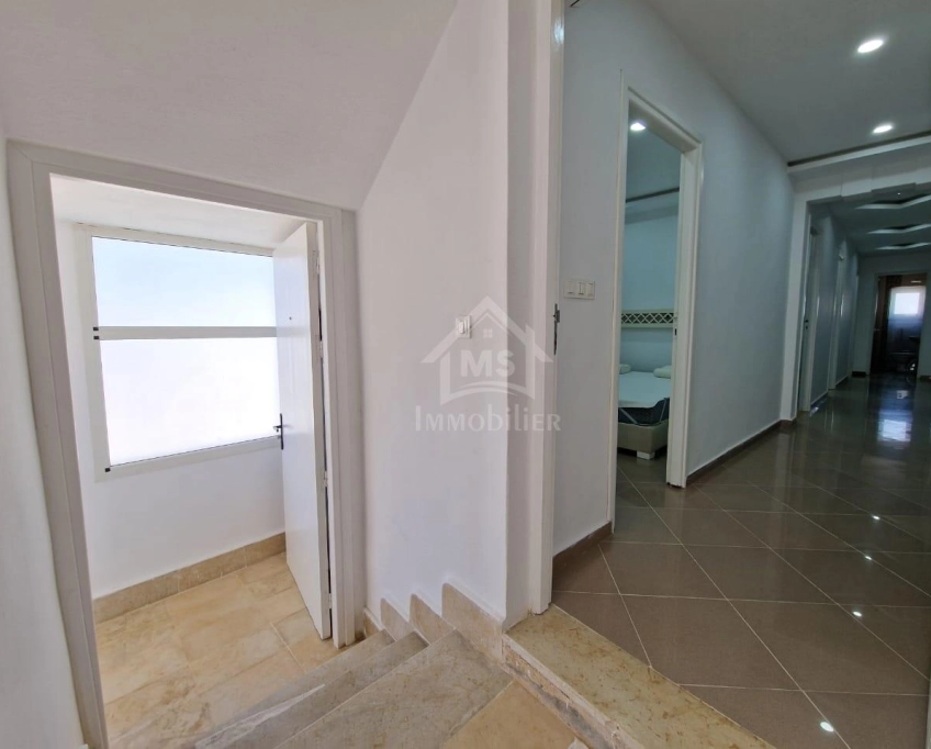 Duplex avec vue de mer à hammamet nord à vendre 51355351