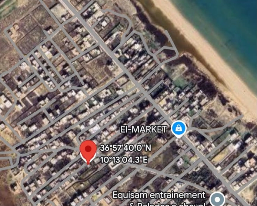 Villa s+4 à vendre – raoued plage ,  256m2