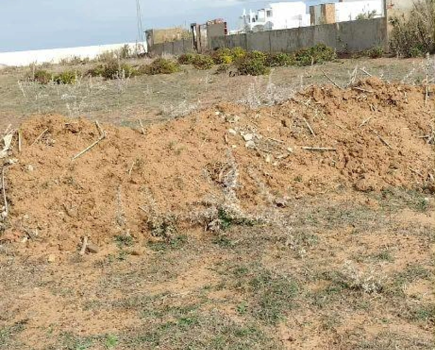 Terrain près de la mer à vendre