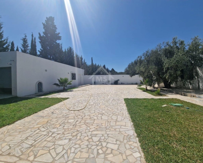 Spacieuse maison s+2 à hammamet sud à vendre 51355351