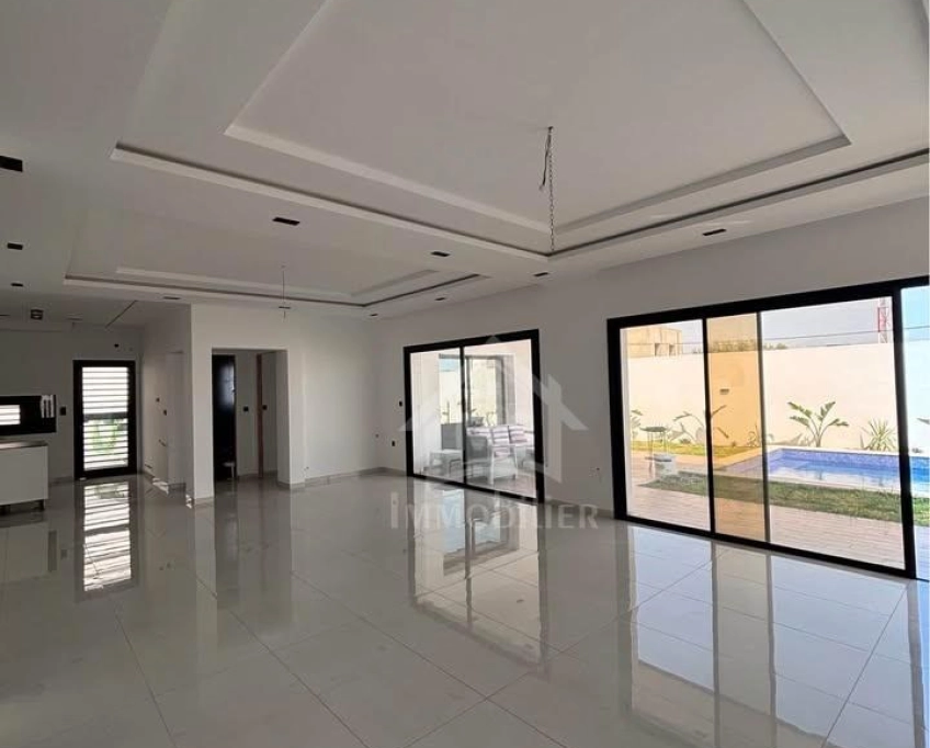 Villa avec piscine et jardin à hammamet sud à vendre 51355351