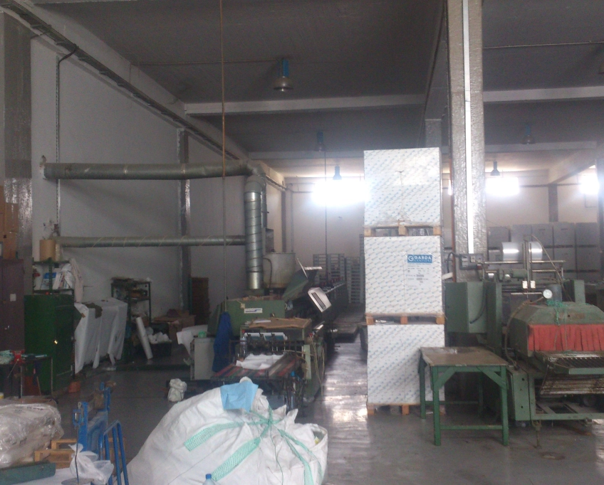 Societe met en vente un local industriel