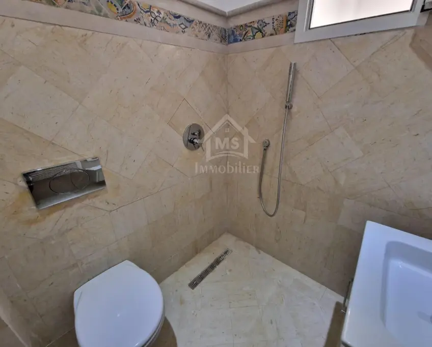 Une villa toute neuve avec piscine à hammamet nord à vendre 51355351
