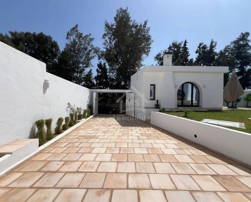 Une villa toute neuve avec piscine à vendre à hammamet sud 51355351