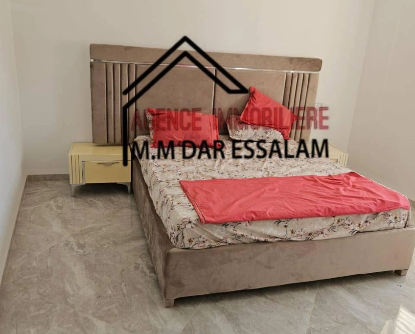 Villa avec un piscine près de la plage à vendre