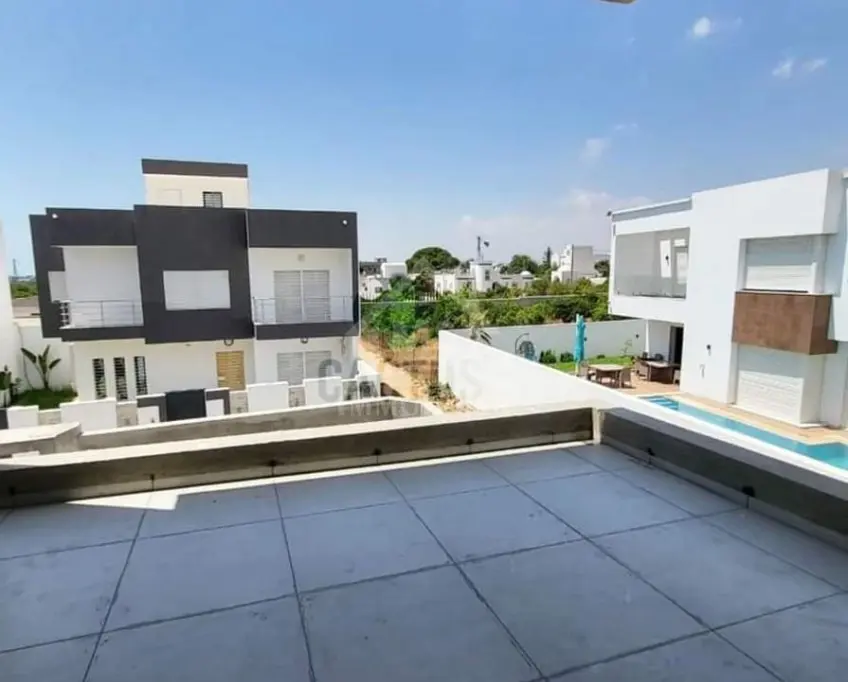 Duplex s+3 avec piscine encours de finition à vendre51355351