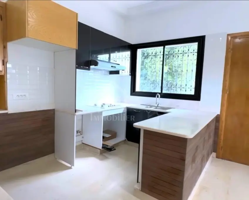 Charmante villa avec piscine à vendre à hammamet 51355351