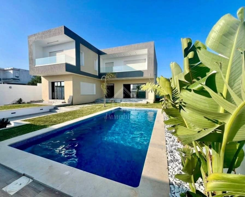 Villa s+5 toute neuve avec piscine à vendre à hammamet sud