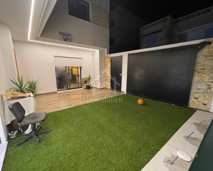 Duplex meublé avec piscine à hammamet nord à vendre 51355351