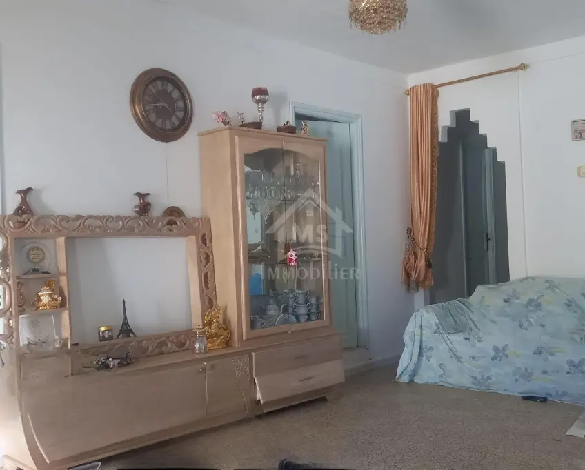 Maison s+2 avec un terrain à vendre à hammamet sud 51355351