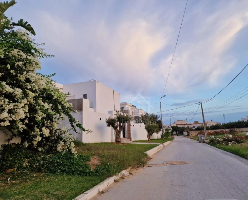 Terrain vue de mer de 1122 m² à vendre à hammamet nord 51355351