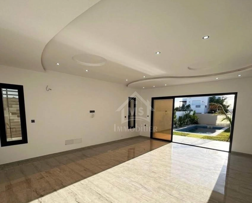 Villa s+5 toute neuve avec piscine à vendre à hammamet sud 51355351