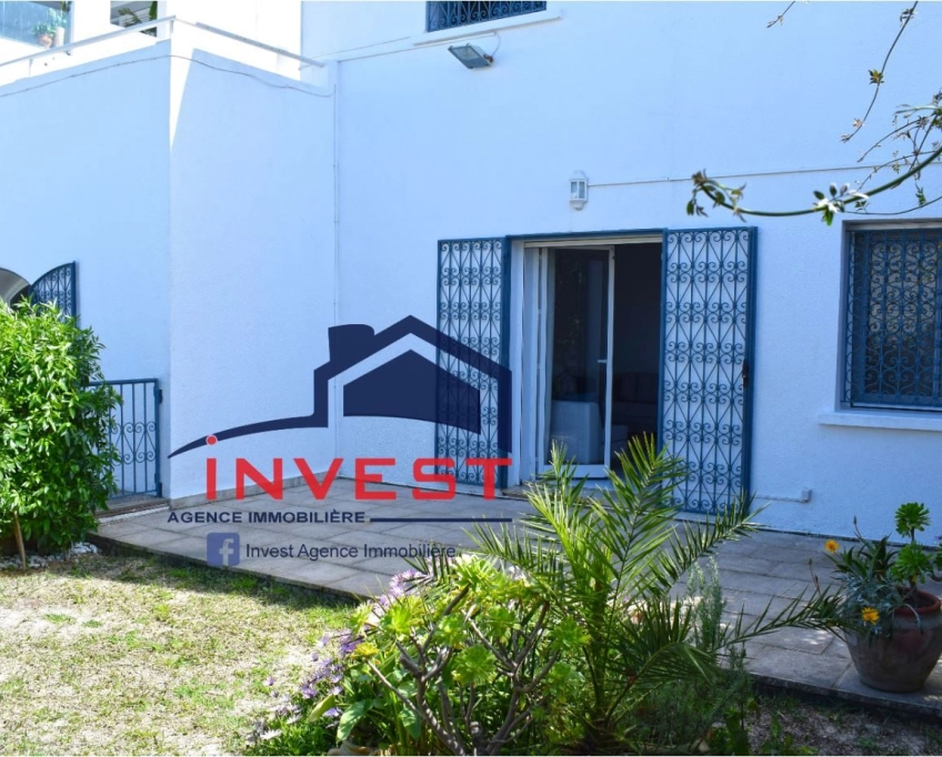 Duplex vue mer avec jardin à gammarth