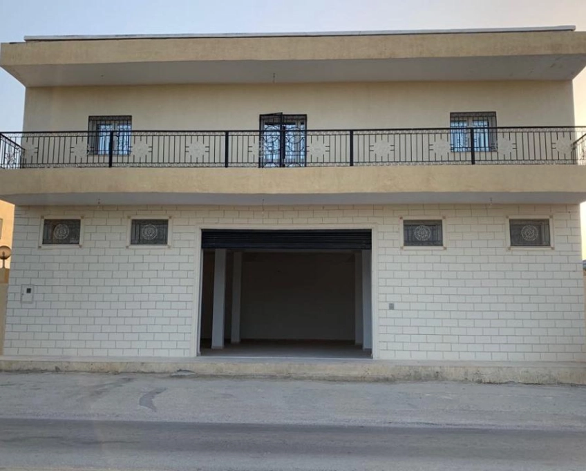 Un open space à louer à boumhel