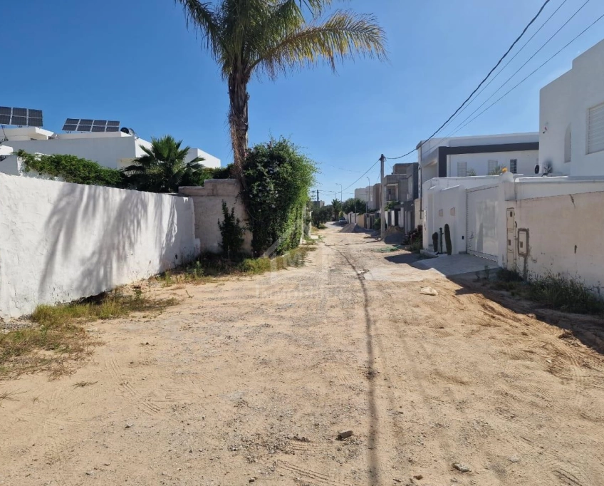 Terrain constructible de 520 m² à mrezga à vendre 51355351