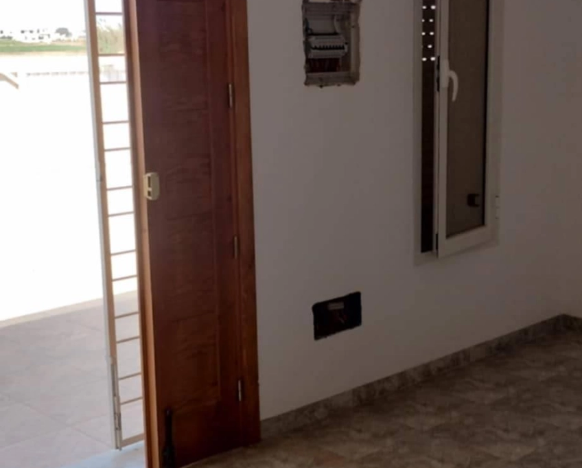 Maison indépendante première main près de la mer à vendre