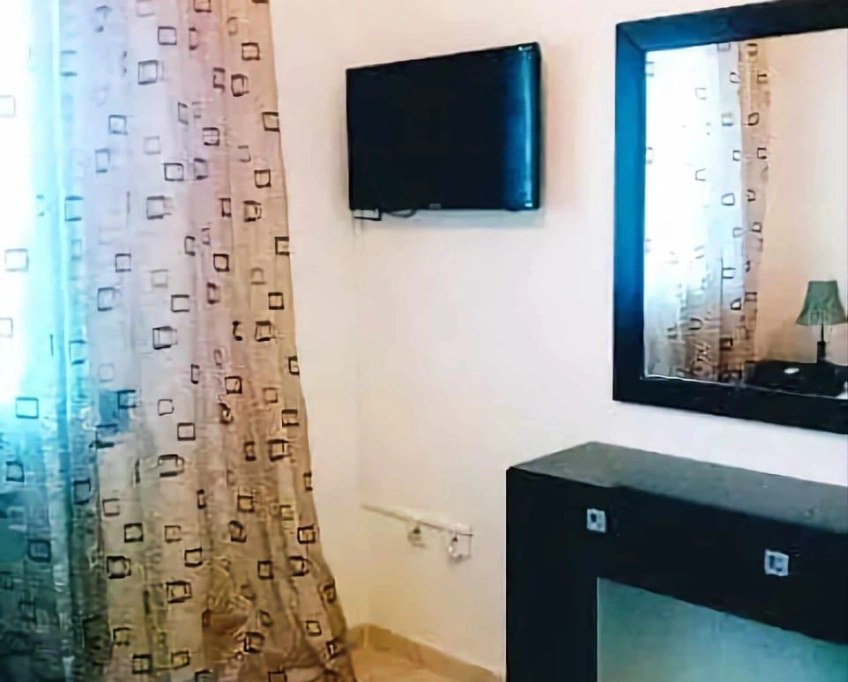 Excellent apt s1 meublé ennasr2 pour étranger y