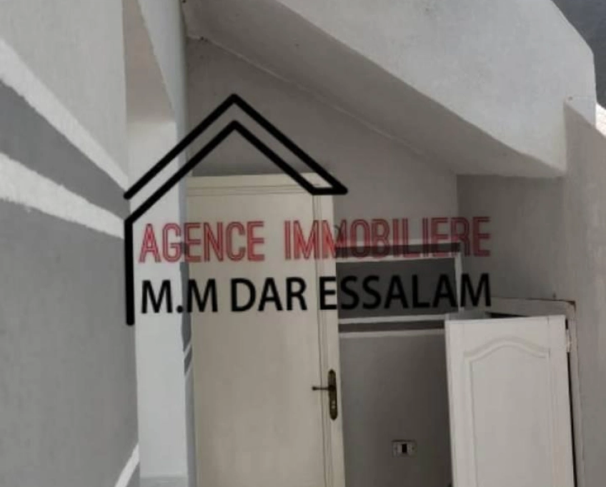 Maison indépendante à hamam el ghezez