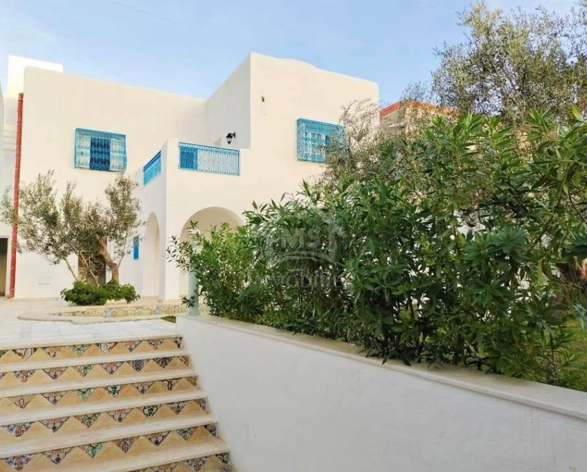 Villa toute neuve avec piscine à hammamet nord à vendre 51355351