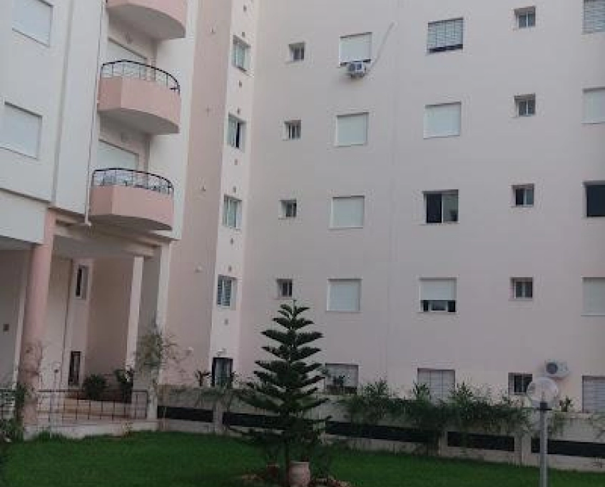 S4 meublé neuf cité palmeraies l'aouina à l'année