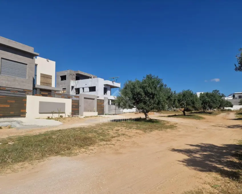 Villa encours de construction à mrezga à vendre 51355351