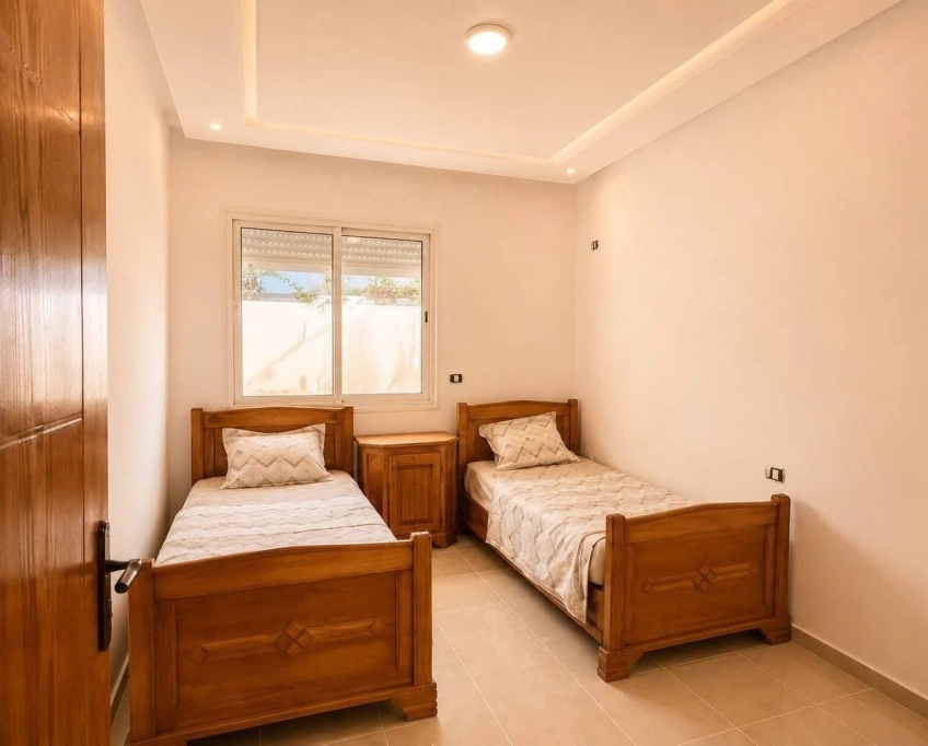 Charmant s+2 rdc avec terrasse – 3 min plage hammam ghezaz