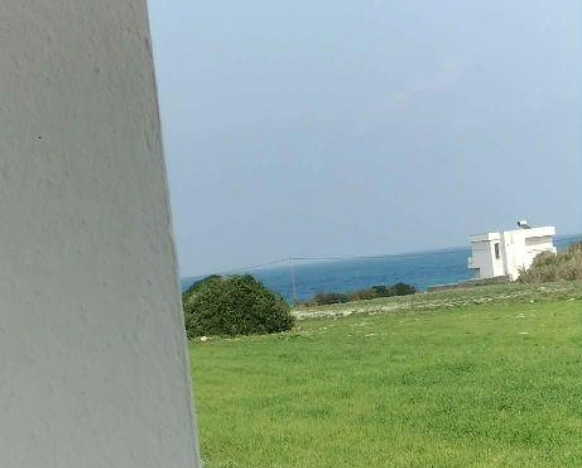 Deux maisons indépendantes près de la mer