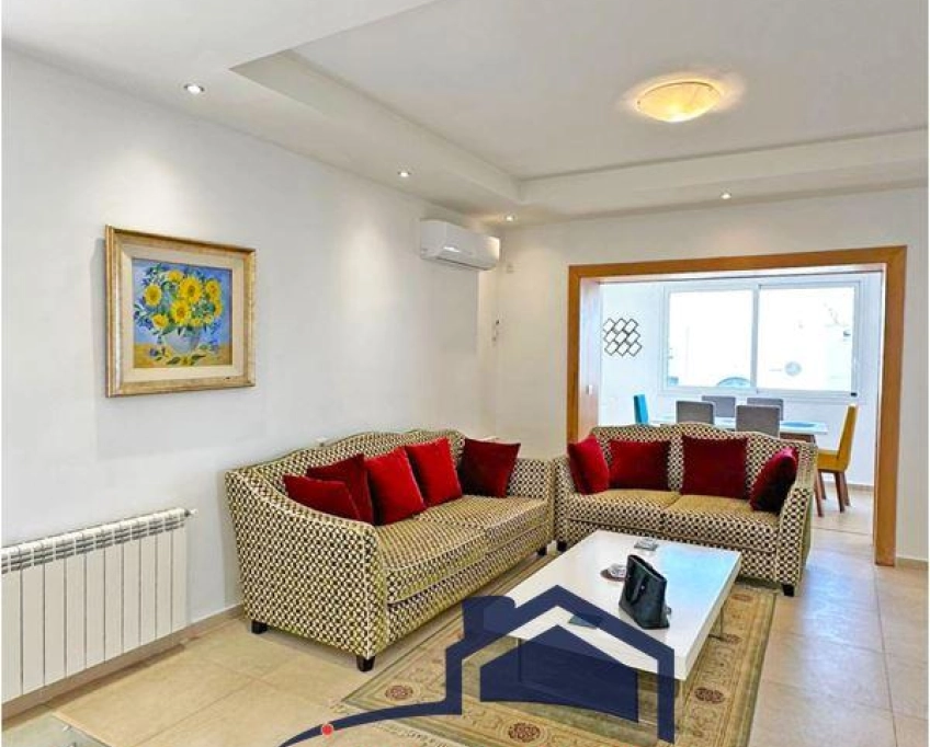 Duplex s2 vue mer meublé au golden tulip