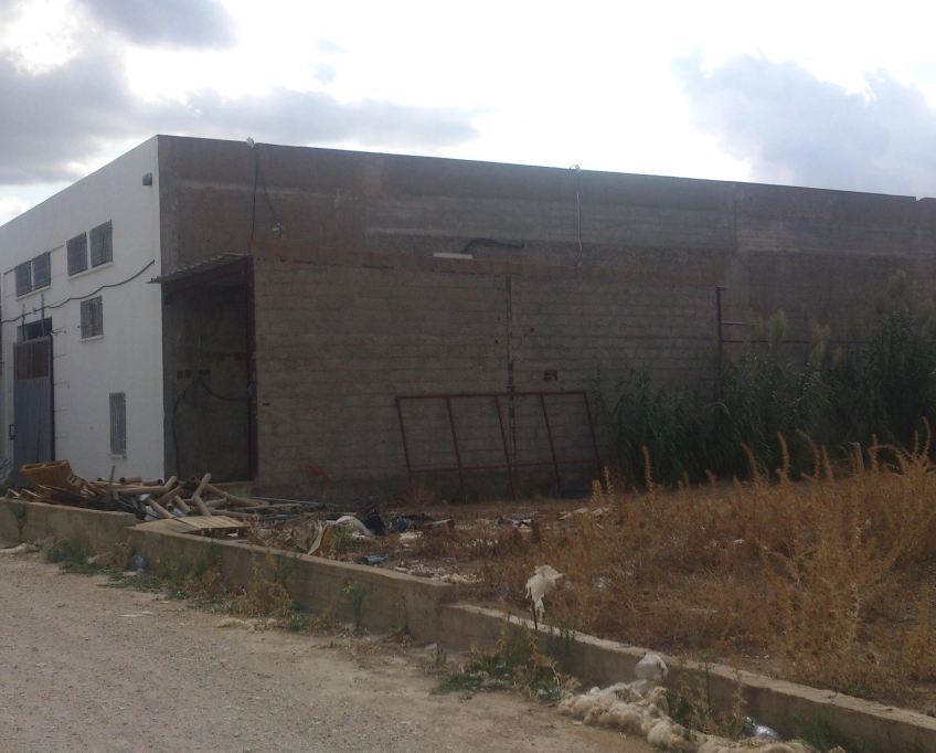 Societe met en vente un local industriel