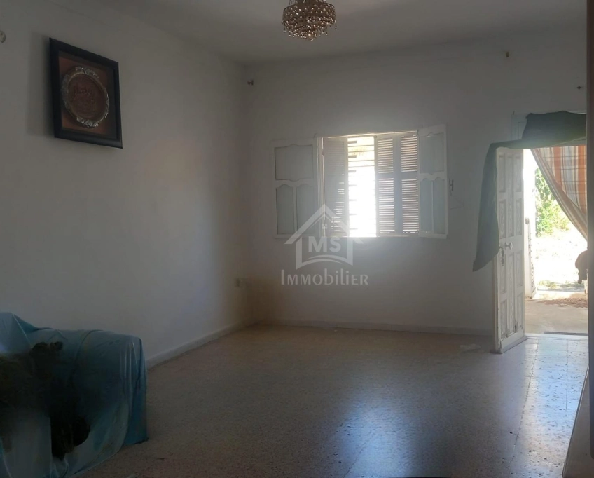 Maison s+2 avec un terrain à vendre à hammamet sud 51355351