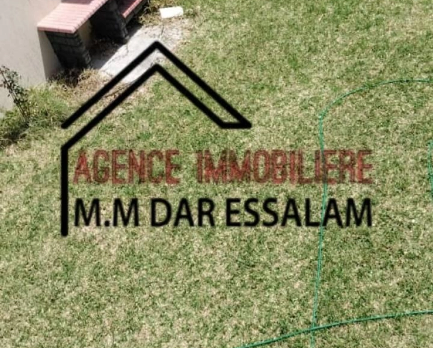 Maison indépendante avec un jardin près de la mer