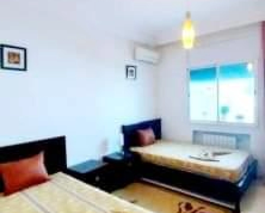 S2 meublé ennasr2 excellent pour étranger à l'année