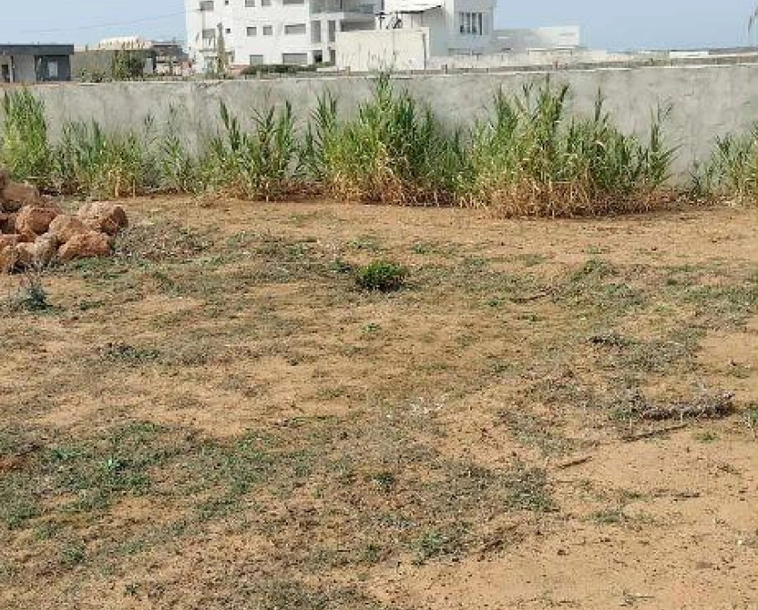 Terrain près de la mer à vendre