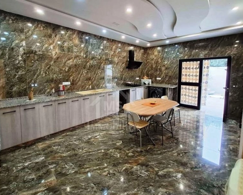 Coquette villa s+3 à birbouregba à vendre 51355351