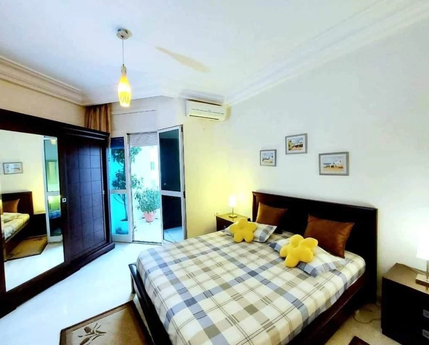 S2 meublé ennasr2 excellent pour étranger à l'année