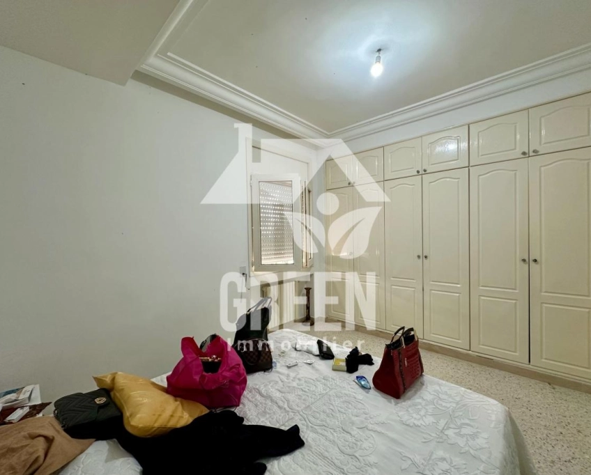 Appartement s+3 " zahra laouina "