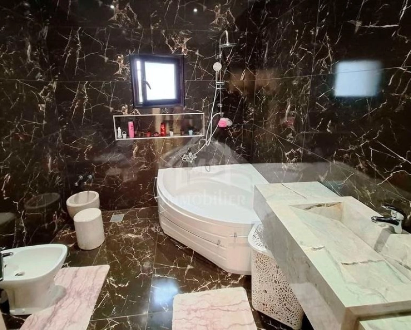 Coquette villa s+3 à birbouregba à vendre 51355351