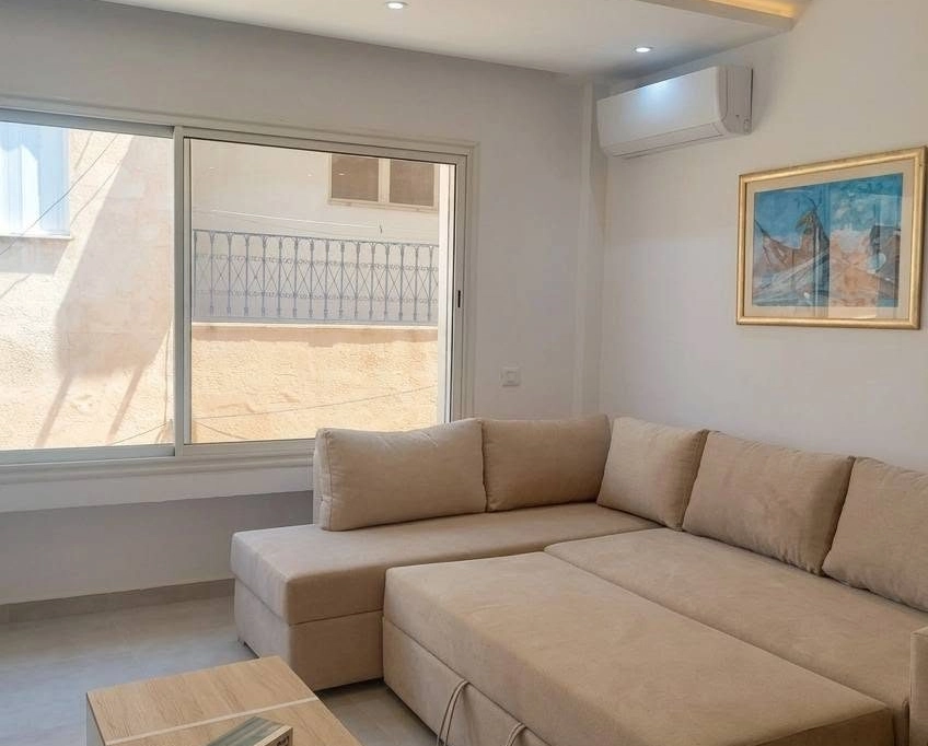 Studio s+1 moderne avec terrasse – port & club nautique (kélibia)