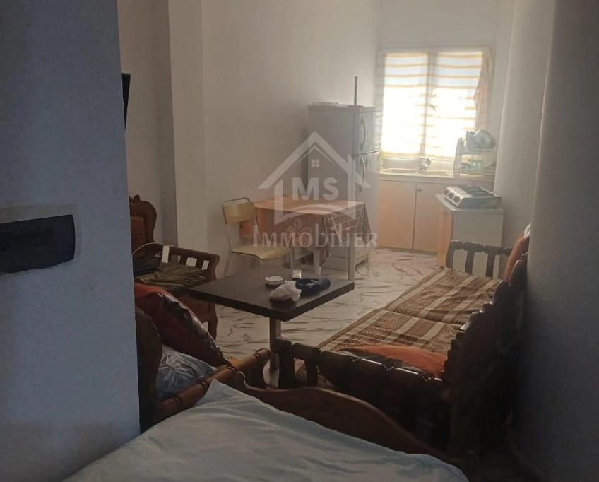 Coquet studio à vendre à 140 md à hammamet 51355351