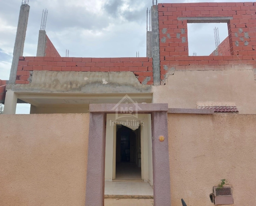 Maison s+2 à vendre à hammamet sud 51355351