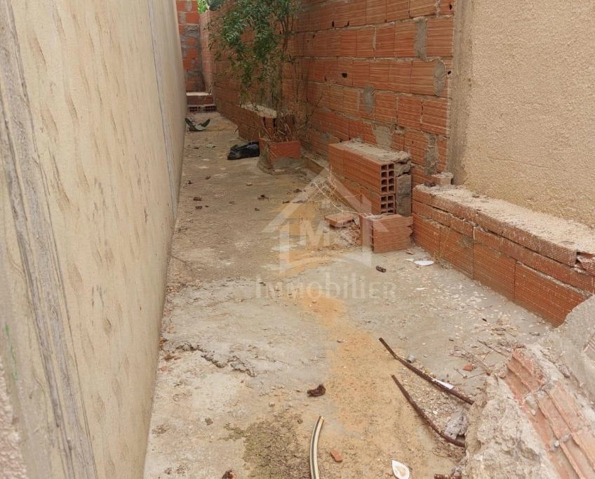 Maison s+2 à vendre à hammamet sud 51355351