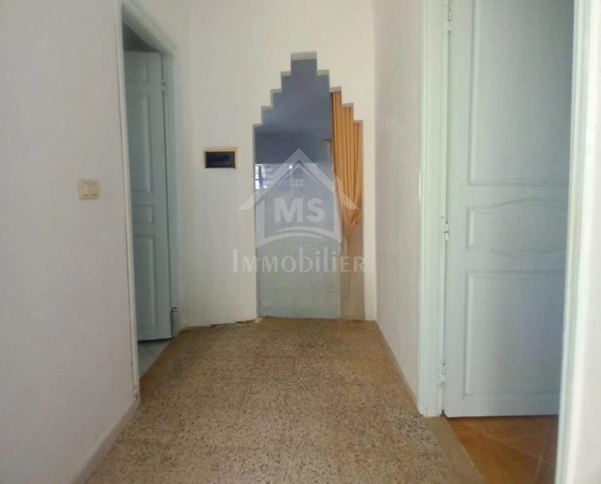 Maison s+2 avec un terrain à vendre à hammamet sud 51355351