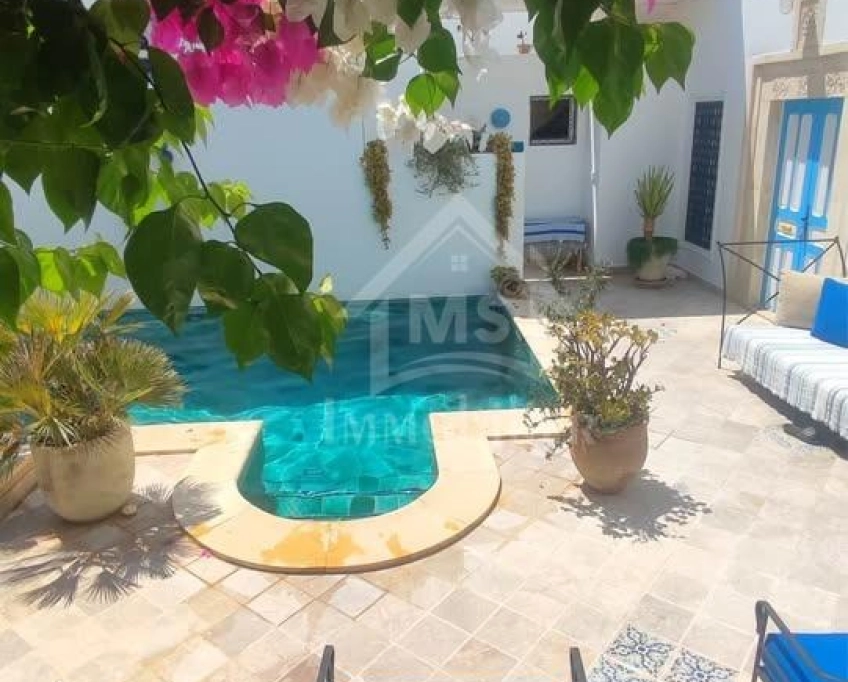 Maison arabesque avec piscine à nabeul à vendre 51355351