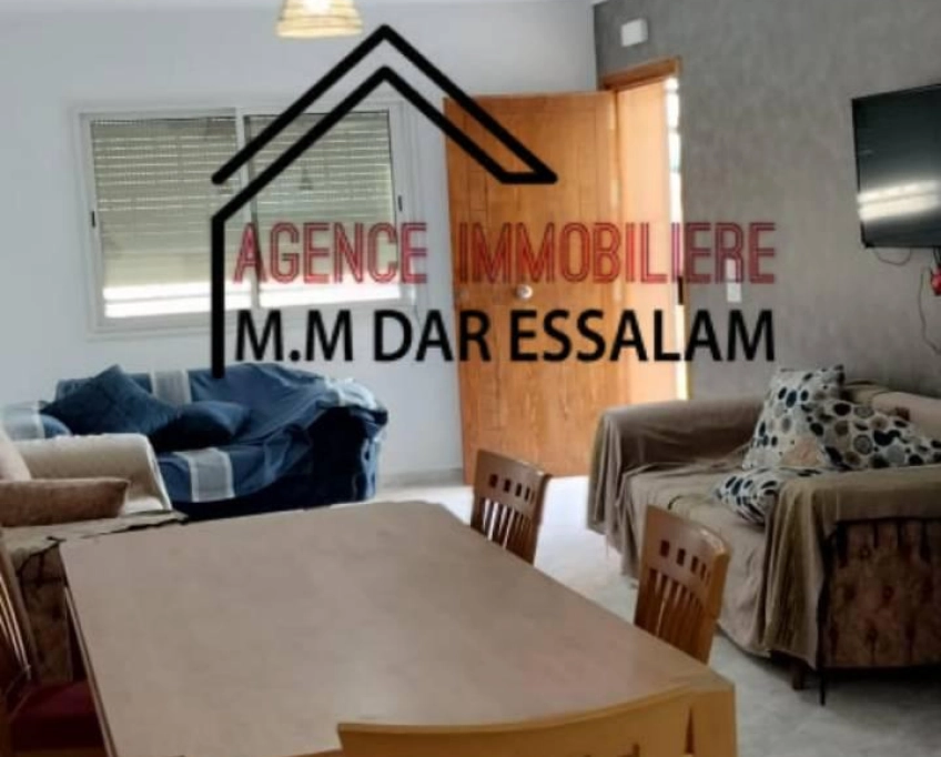 Deux maisons près de la plage à vendre