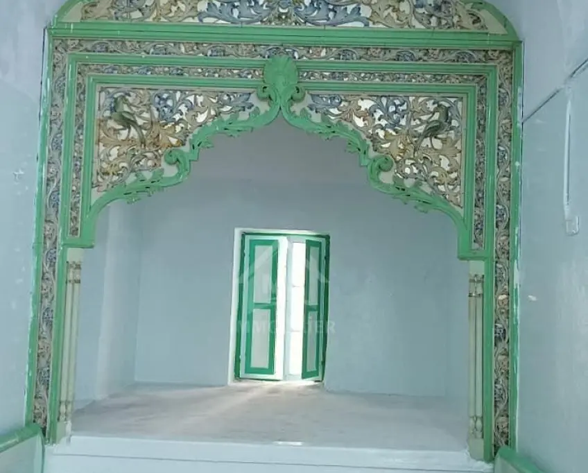 Une maison arabe avec garage à vendre à hammamet 51355351