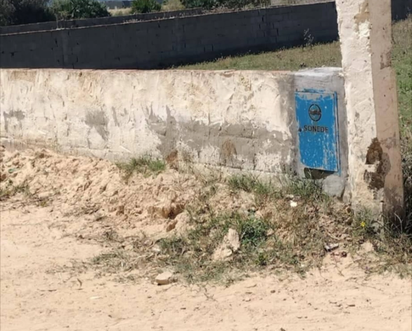 Un lot de terrain près de la plage à vendre