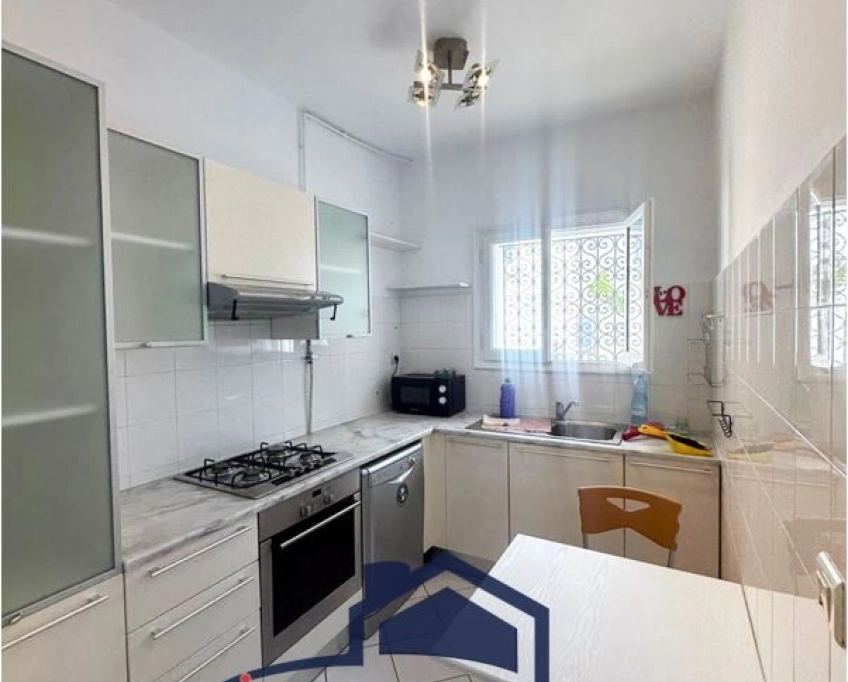 Duplex s+2 avec jardin & vue mer à gammarth